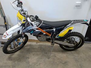 KTM E-SX