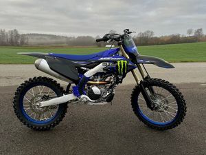 YAMAHA YZF250