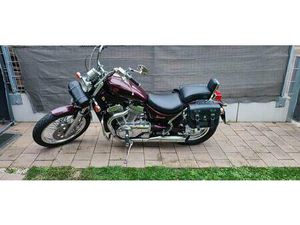 SUZUKI VS750 INTRUDER