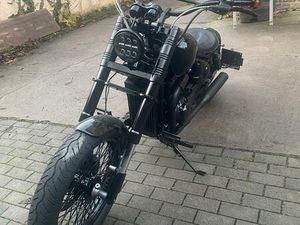 SUZUKI VZ800 – BOBBER UMBAU – BLACK IN BLACK – ALLES EINGETRAGEN