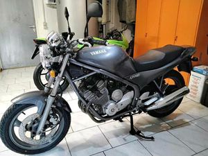 YAMAHA XJ 600 N AUS 2. HAND