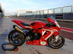 MV AGUSTA F3 800 PRONTO PISTA