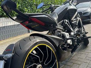 DUCATI XDIAVEL S NUR 3.200KM / BLACK