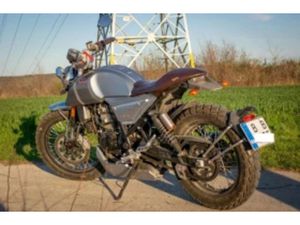 FB MONDIAL HPS 300 CAFE RACER