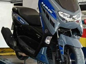 YAMAHA - NMAX