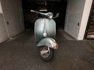 VESPA VBB1T 1962 CANTON GRISONS -