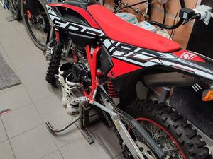 ② BETA 125 CC 4 TAKT ENDURO BOUWJAAR 2023