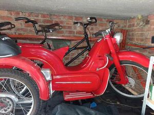 ② MONET GOYON STARLETTE