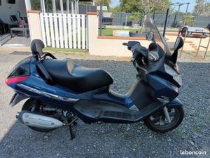 SCOOTER PIAGGIO 125 X8