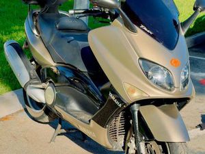 TMAX 500 XP ÉTAT IRRÉPROCHABLE -29890KM-