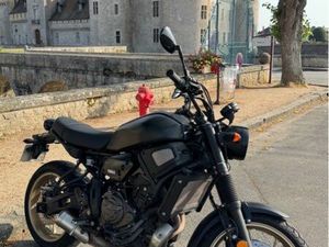YAMAHA XSR 700 XTRIBUTE 2022 – A2 – TECH BLACK – 23 226 KM
