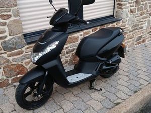 KISBEE 50 CC BLACK EDITION