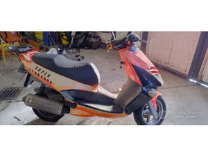 APRILIA LEONARDO 125