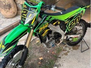KXF 250