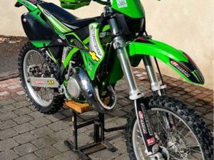 KAWASAKI KX 125