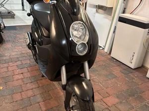 ROLLER PEUGEOT LUDIX ONE VIELE NEUTEILE! MIT KENNZEICHEN!