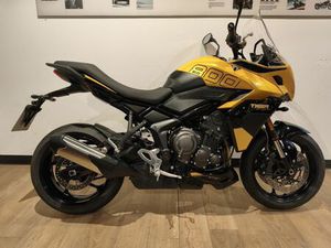 TRIUMPH TIGER SPORT 800
