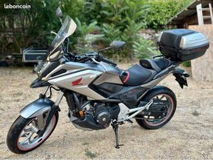 HONDA NC750X ABS