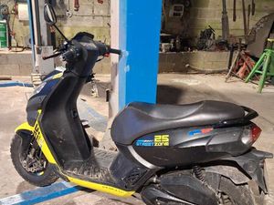 SCOOTER PEUGEOT
