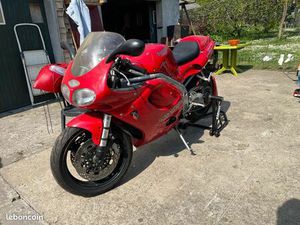 TRIUMPH DAYTONA T595