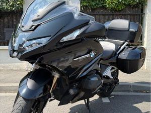 R1250 RT TRIPLE BLACK