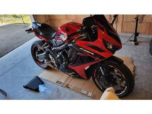 HONDA CBR650R