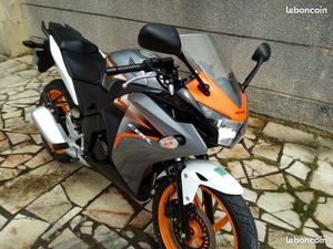MOTO HONDA 125R CBR