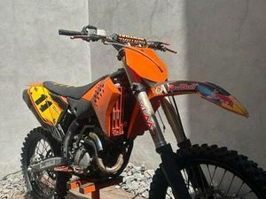② KTM SXF 250 CC 2010