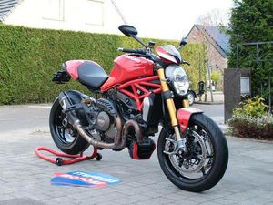 ② DUCATI MONSTER 1200 S STRIPE