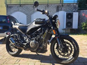 HUSQVARNA SVARTPILEN 401 2024