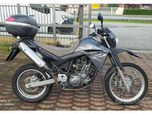 YAMAHA XT660R