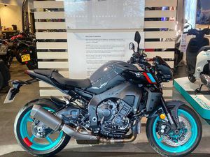 YAMAHA MT-10 1000 ABS 998 CC
