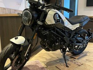 BENELLI LEONCINO 125