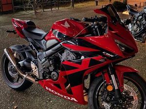 CBR650R