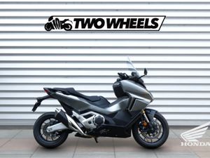 HONDA FORZA 750 *EX DEMO*