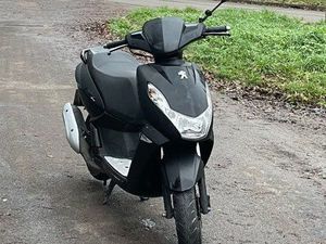 KISBEE 2T BLACK ÉDITION