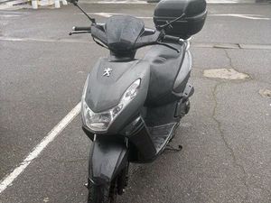 SCOOTER PEUGEOT KISBEE