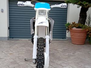 YAMAHA YZ 250