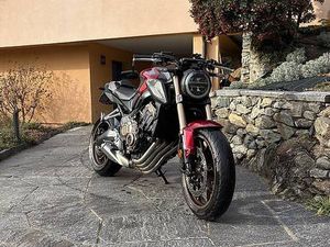 HONDA CB650R CANTON TESSIN -