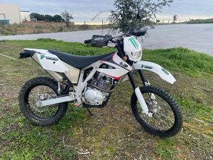 AJP PR3 125 ENDURO SÉ E SÃO LOURENÇO