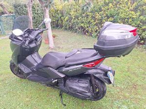 YAMAHA X-MAX 400 GRIGIO