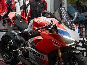 DUCATI PANIGALE V4S CORSE