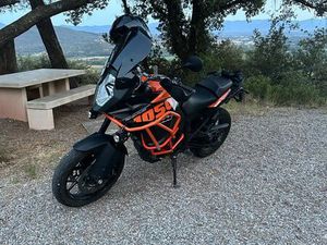KTM 1050 ADVENTURE VERSION A2