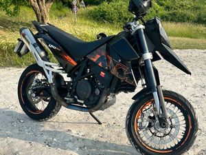 KTM 690 SM