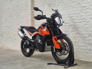 ② KTM 790 AVENTURE @MOTOMOBILIA
