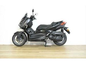 YAMAHA - XMAX 125