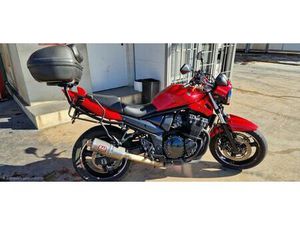 BANDIT 650 COM 3 MALAS GIVI QUARTEIRA