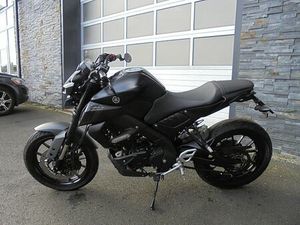 YAMAHA MT-125