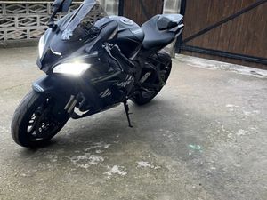 KAWASAKI NINJA ZX10RR →