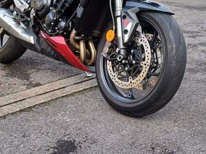 TRIUMPH STREET TRIPLE 765 RS NAKED PETROL MANUAL X-RING EURO 5 (131 PS) 765 CC